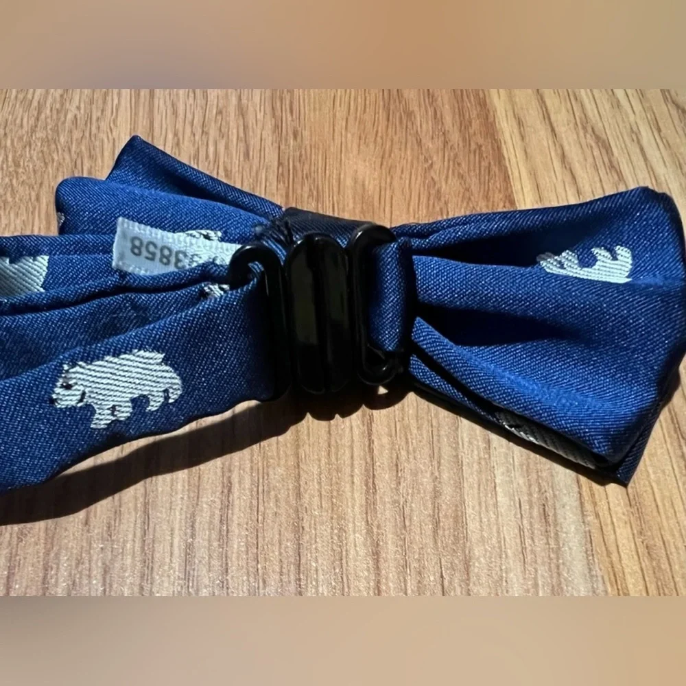 Toddler boy bear Bow tie